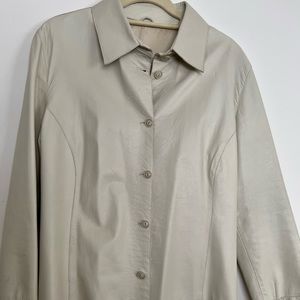 Leather jacket, color beige, size 14